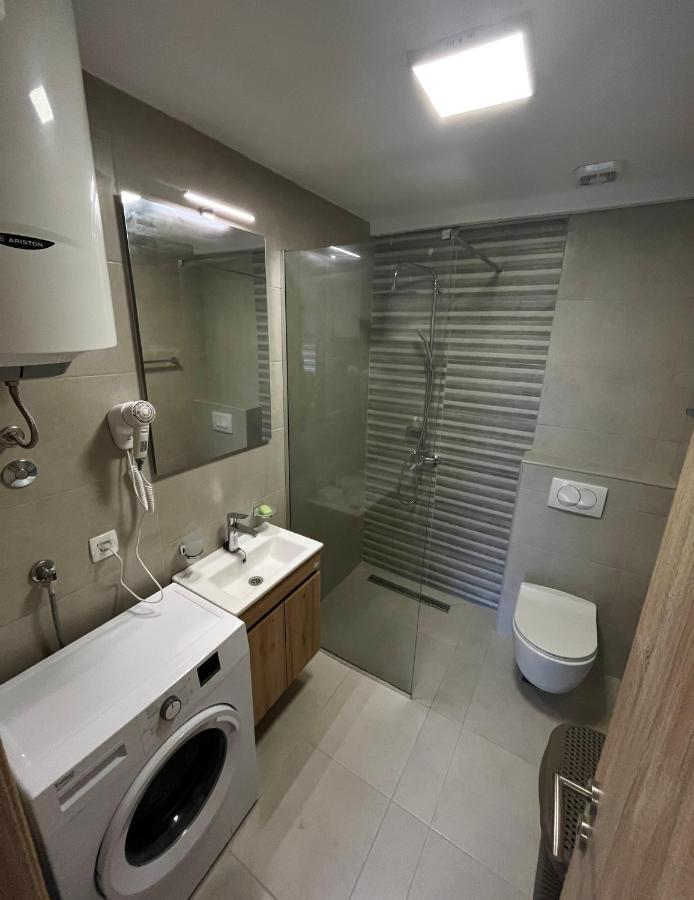 Apartments Two Olives Котор Екстериор снимка
