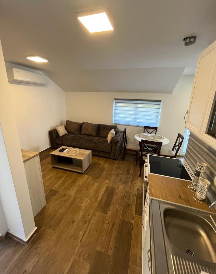 Apartments Two Olives Котор Екстериор снимка